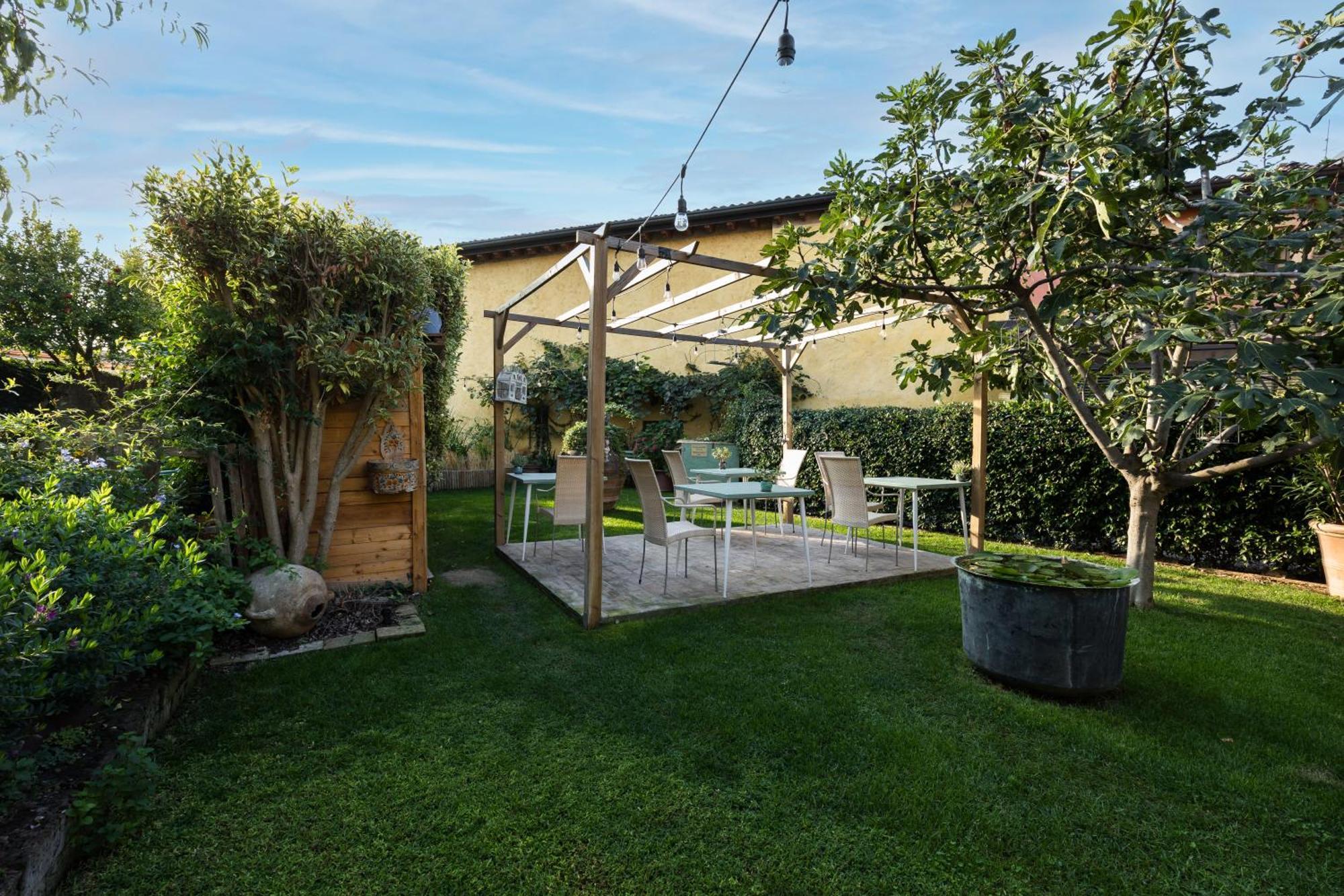 B&B Corte Del Mincio Monzambano Exterior photo