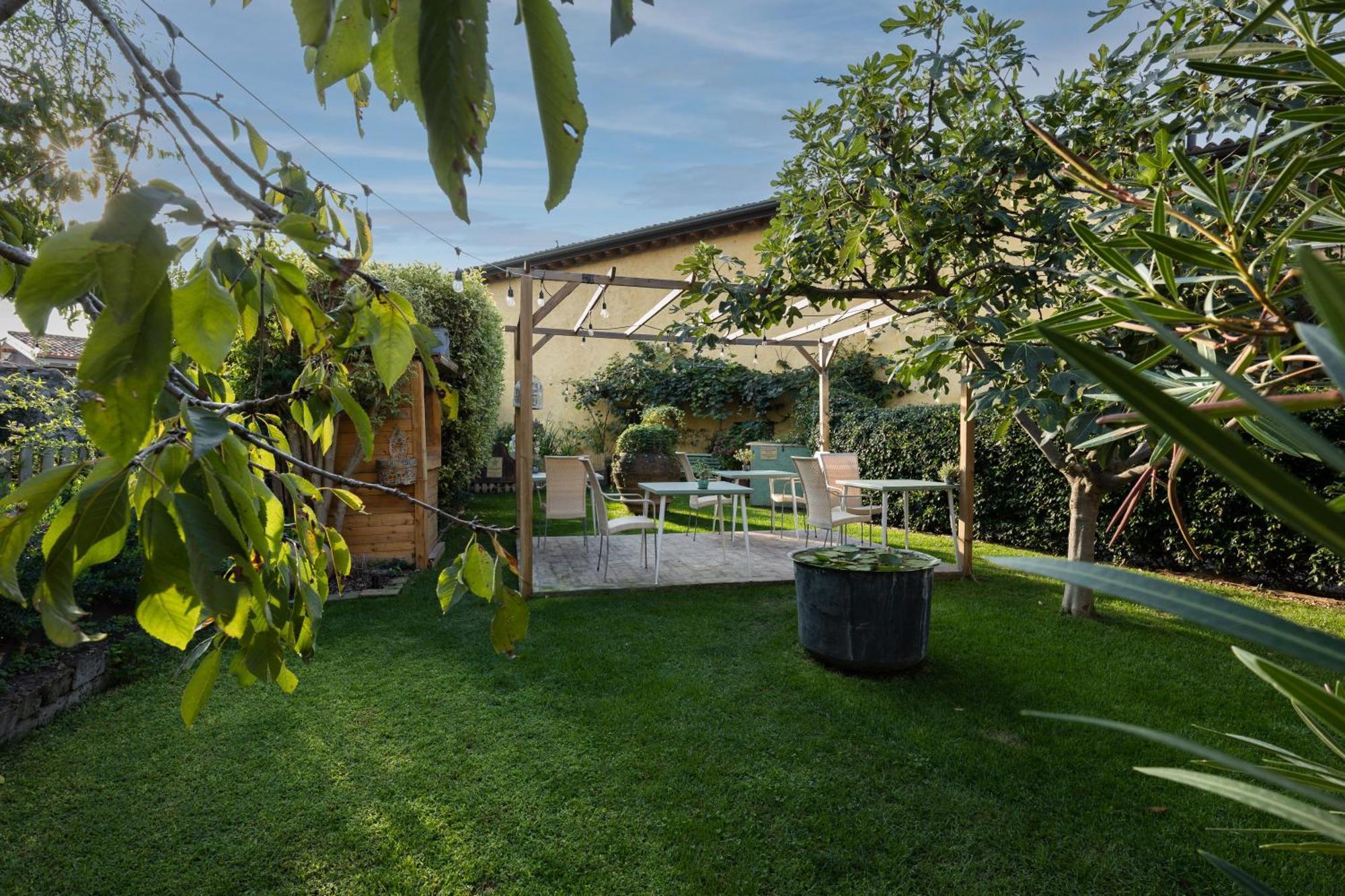 B&B Corte Del Mincio Monzambano Exterior photo