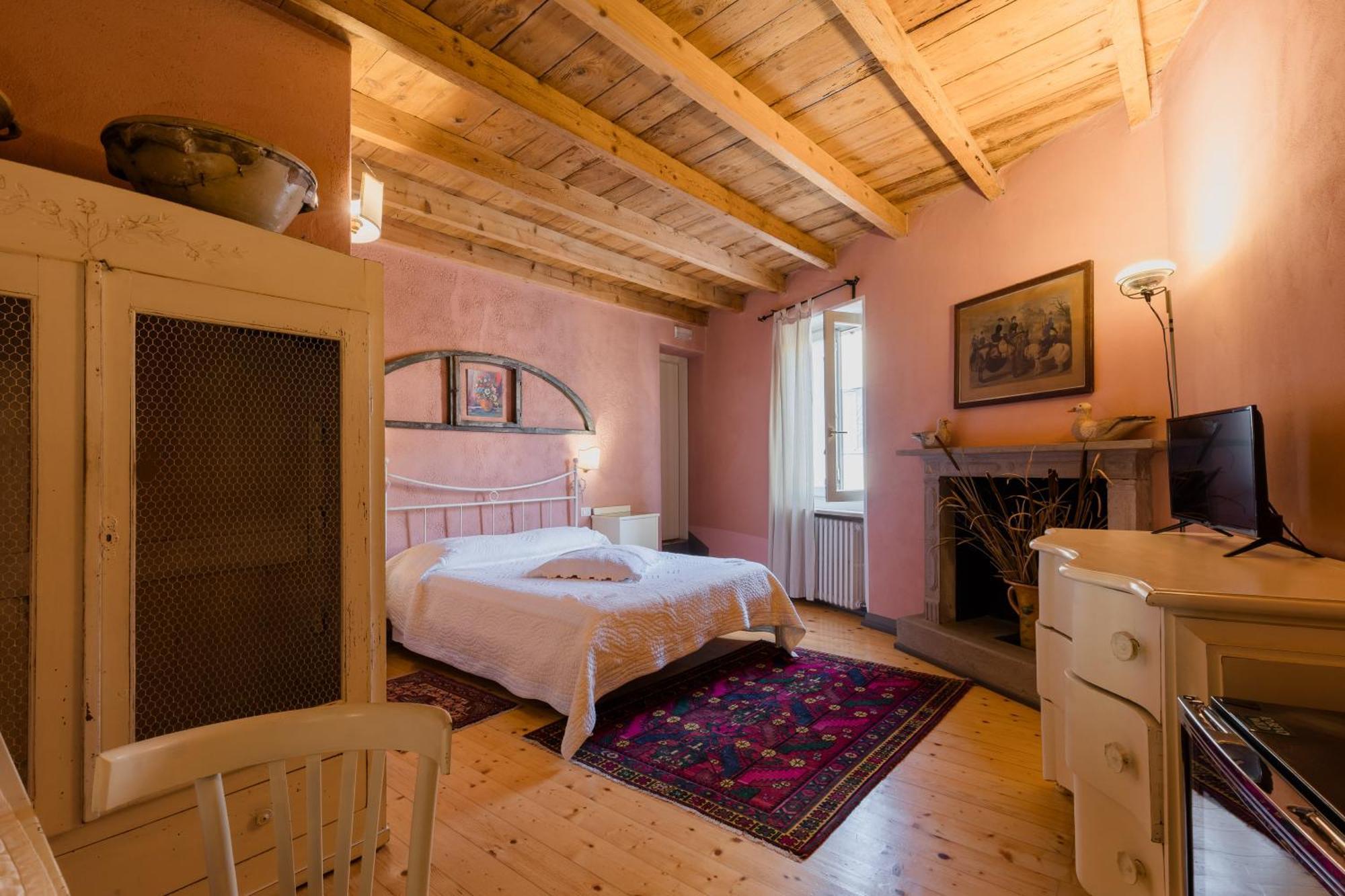 B&B Corte Del Mincio Monzambano Exterior photo